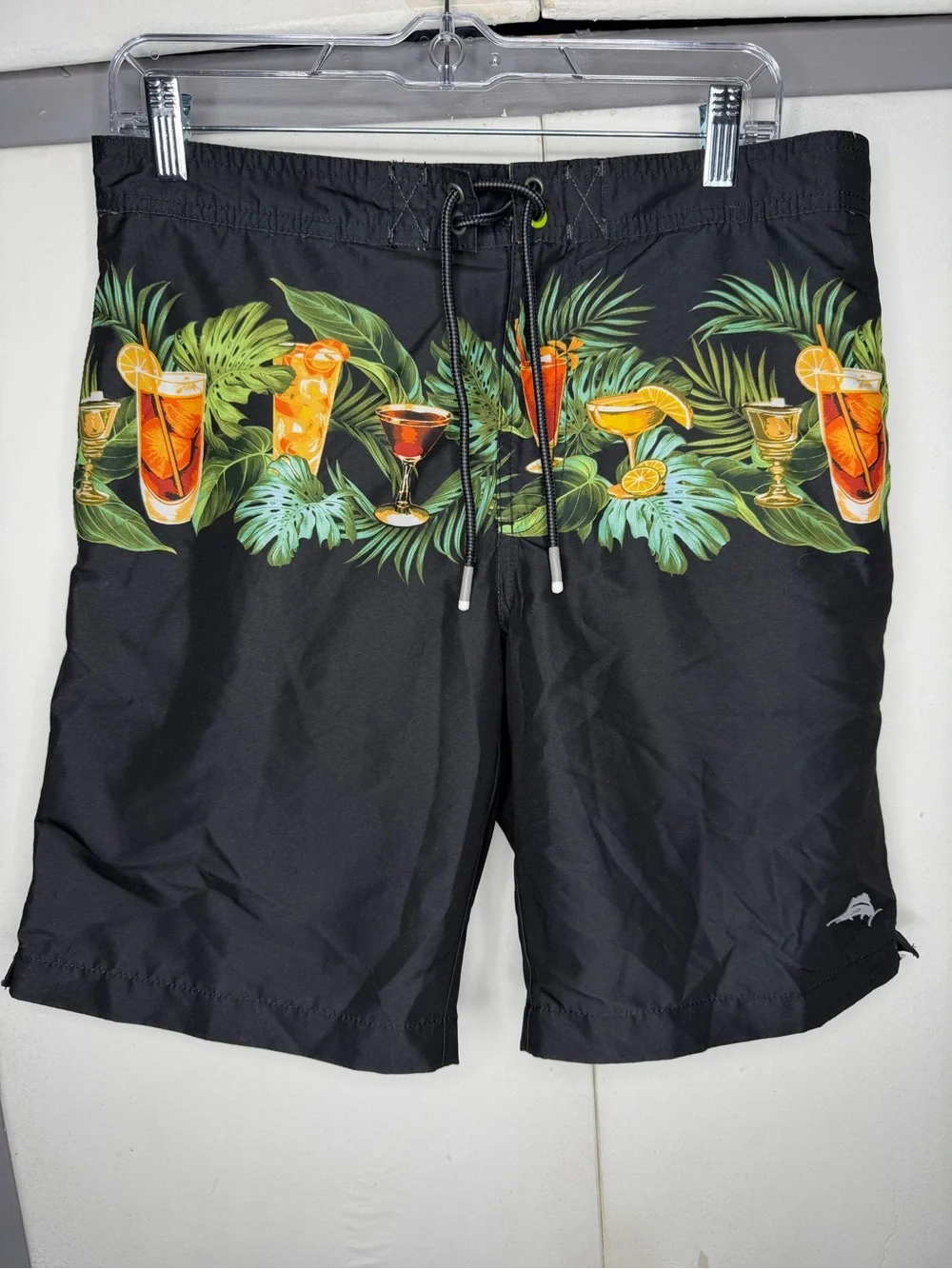 Tommy Bahama Mens Swim Trunks Medium 9” Black Tropical Cocktail Drinks board